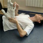 4个字的男生女生游戏名字 乱花岁月、风掠幽蓝
