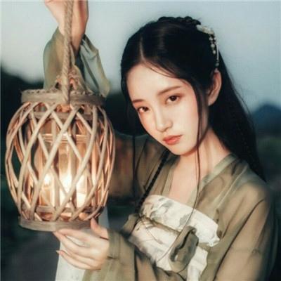 干净又舒服的女生英文网名带翻译