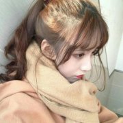 最新好听吸引人的女生微信昵称 九公里浅绿