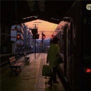 惊艳走心的民谣歌词文案（50句）