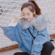 超甜可爱单纯的女生网名 満眼是繁星